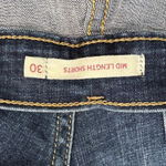 Levi's Levi’s Cutoff Mid Length Denim Shorts Women’s 30 Photo 4