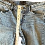 White House | Black Market WHBM Mid Rise Slim Ankle Jeans w/ Chain Cuff Detail – Size 10 Photo 13