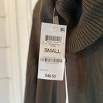 Melissa Paige ‎ Dark Olive Green Sweater with Black Button Sleeve size S NWT Photo 1