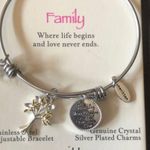 Unwritten FAMILY Charm Bracelet (adjustable) Stainless Steel Photo 1