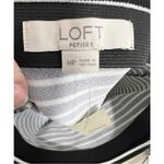 Loft NWT  Pull On Striped Pencil Skirt Size Medium‎ Petite Preppy Career Office Photo 2