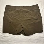 5.11 TACTICAL Shorts Women's Size 14 Green Hiking Camping Outdoor Hunting Casual Photo 4