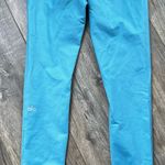 Alo Yoga leggings in a size Small Photo 0
