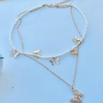 White Beads Gold Tone Butterflies Layered Necklace Photo 0