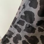 Lululemon RARE Women’s 4 Jet Crop Slim Pants Cherry Cheetah Gray Black. Photo 7