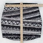 EXPRESS  Y2K Sequin Geometric Stripe Mini Skirt‎ Black Silver XS Photo 10
