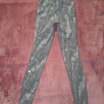 Lululemon  Swift Speed HR Tight 28" NWT Size 2 Mint Green White Luxtreme NWOT Photo 1