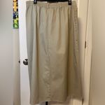 Women’s Khaki skirt, by Nada Valley pleated front, button front, size 16 Photo 5