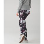 Lululemon Black Purple Printed Mid Rise Pull On Wunder Under Pant Leggings Sz 6 Photo 7