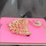 Piper K | Swan Brooch Photo 4