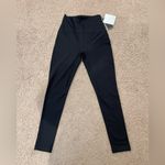 Beyond Yoga  Classic Everyday Black High Waist Leggings Photo 1