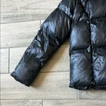 Glossy Black Cropped Puffer Jacket with High Collar Photo 2