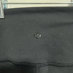 Lululemon  Criss Cross Mesh Hi-Rise Leggings. Women’s SZ 2 Black EUC Photo 5