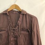 SO NEW NWT  JUNIORS Lace Up Utility Top Purple Long Sleeve Cotton Blend Hi-Lo XS Photo 3