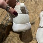 Nike roshes white size 5 Photo 8