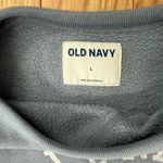 Old Navy  Crewneck Photo 2