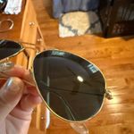 Ray-Ban  Aviator Sunglasses Gold Frame Black Lenses Polarized Photo 3