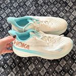 Hoka  Clifton 9 Photo 1