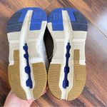 on cloud  Cloudnova Form 2 Silver/Heather With Blue and Brown Photo 5