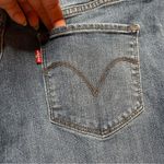 Levi's  Medium Washed Mid Rise Skinny Jeans (31)‎ Photo 5