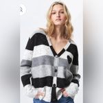John + Jenn  Stewart Cardigan in Women’s size XS Photo 5