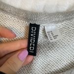 H&M  DIVIDED Grey Lace Longsleeve Sweater Top Fleece Crew Neck Extra Small‎ XS Photo 1