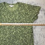 Athleta EUC  Ultimate Train Printed Tee Shirt Green Camo Athletic Top Women's M Photo 6