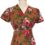 Brooks Brothers  Red & Green Floral-Print Cotton Sateen Wrap Dress Size 2 XS Photo 3