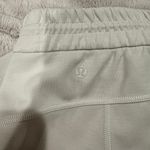 Lululemon Soft stream Short Photo 3