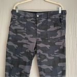 Democracy  Ab Solution Pants Womens 12 Black Camo Cropped Slimming Stretch Photo 1