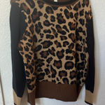 BeachLunchLounge FINAL MARKDOWN  heavyweight sweater large Photo 0