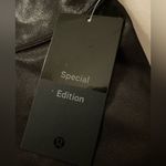 Lululemon NWT  Wunder Train High Rise Tight 28” Foil Black Size 6 Photo 4