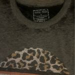 Texas longhorns gray heather leopard print short sleeve shirt Photo 1