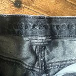 American Eagle  90’s boyfriend destroyed black size 8 jeans Photo 1