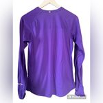 Nike  Dri-FIT Running Top Women's Size M Long Sleeve Shirt Purple Photo 2