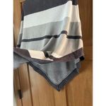 Barefoot Dreams  CozyChic Ultra Lite Ocean Breeze Poncho Gray Women’s ONE SIZE Photo 3
