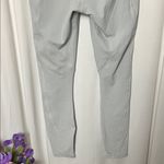 Fabletics Oasis PureLuxe Gray High-Waisted 7/8 Pocket Leggings Size Small Photo 6
