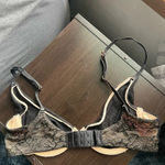 secret treasures  Intimates Black Lace Underwire Bralette 34B Photo 2