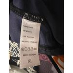 Unbranded XL crop top for gym or workout. Photo 3