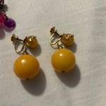 Lot of 5 Pairs Clip On Earrings Gold Silver Tone Purple White Yellow Red Beads Photo 3