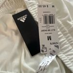 Adidas NWT Women’s  Select Off White Basketball Shorts MED Elastic/drawstring NEW Photo 6