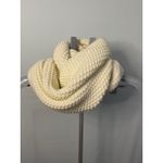 Gap  Ivory Knit Infinity Scarf Cozy Warm Winter Accessories‎ Women's Photo 1