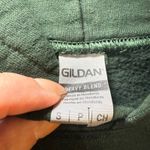 Gildan Harvard University Green Hoodie Pullover Sweatshirt  Heavy Blend‎ Small Photo 3