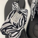 Sanuk yoga sling 2 prints sandals women’s size 9 zebra print Photo 7