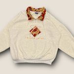 ★ Vintage 90’s Canada Embroidered Autumn Leaves Collard Sweatshirt ★ Tan Size M Photo 0