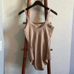 🆕 Honeylove Cami Bodysuit Tan Size 1X Photo 3