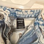 Distressed Light Wash Jeans Blue Size undefined Photo 1