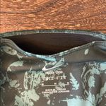 Nike  One Women's High-Waisted 7/8 Printed Leggings Medium Green Black  NWT Photo 5