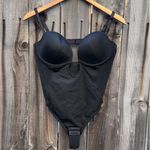 Shapellx MeshSmooth Deep Plunge Low Photo 4