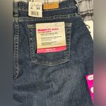 Cabela's Womens  Modern Fit Jeans Size 6 Photo 4